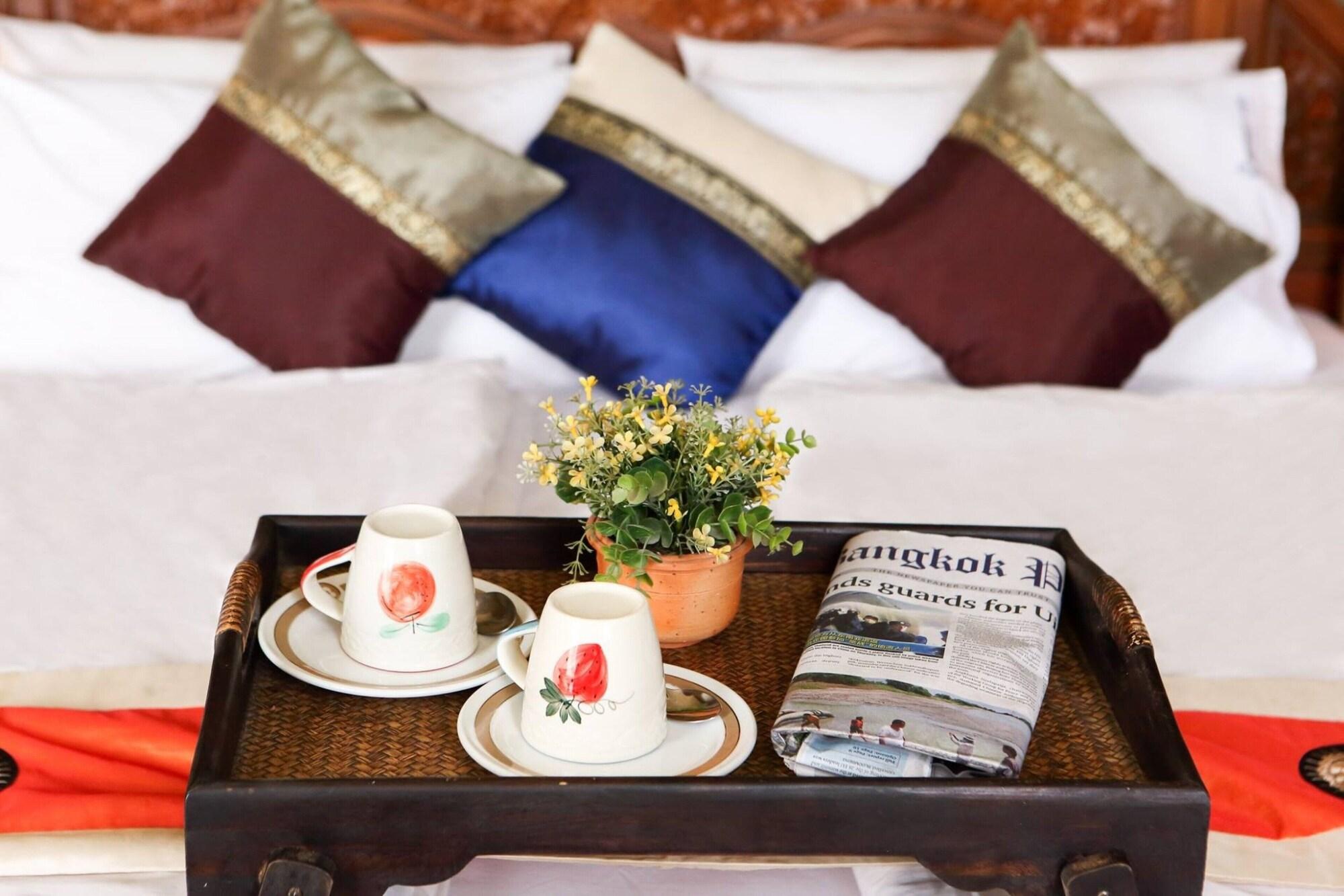 People Place Boutique In Town Hotel - Sha Extra Plus Чіангмай Екстер'єр фото