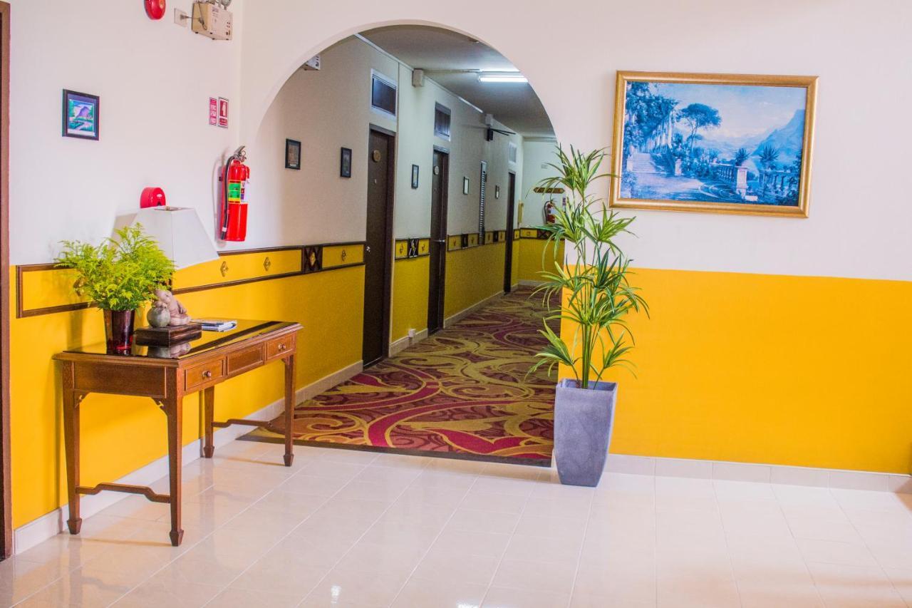 People Place Boutique In Town Hotel - Sha Extra Plus Чіангмай Екстер'єр фото